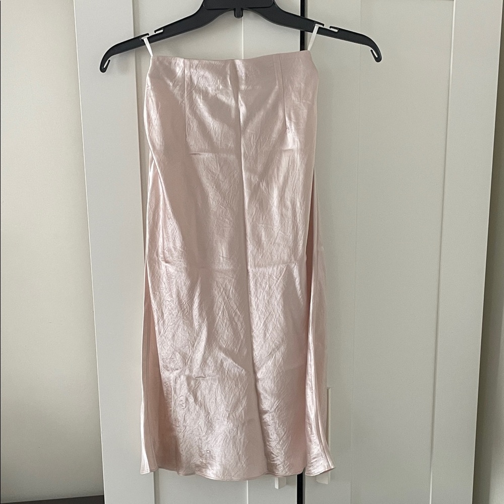 Babaton Blush Satin Skirt - Picture 9 of 9